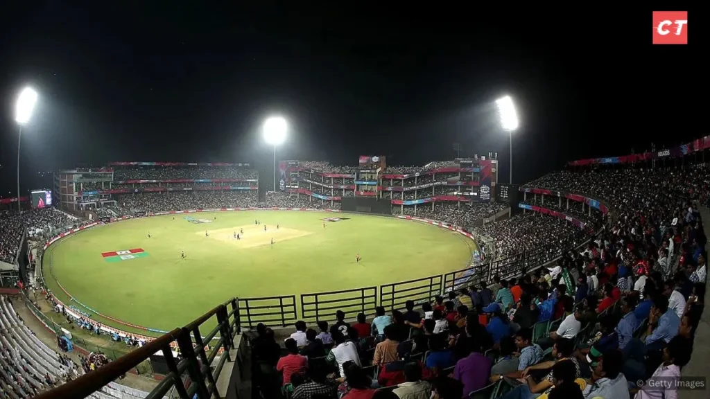 Arun Jaitley Cricket Stadium Pitch Report In Hindi